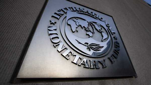 Санкции против РФ затронут функционирование финансовой системы, считают в МВФ - Общество