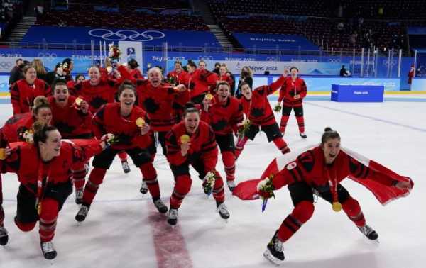 Тринадцатый день соревнований на зимней Олимпиаде в Пекине завершился. 17 февраля разыграли шесть комплектов наград. - Спорт