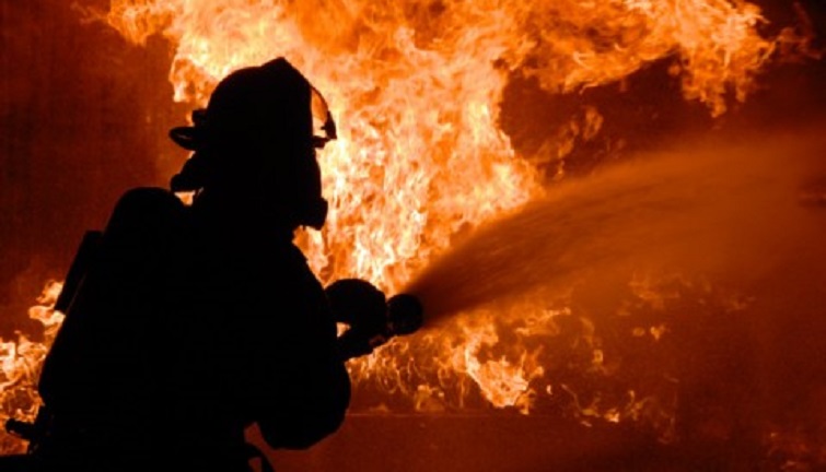 Во время пожара в Краматорске погиб мужчина и пострадала женщина ЧП, Криминал
