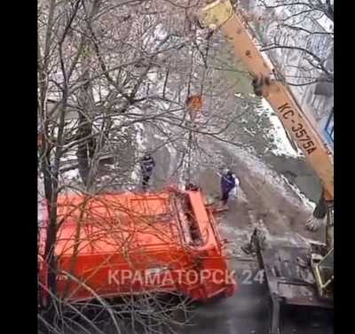 Происшествие произошло во дворе по ул. Дворцовая, 34. - ЧП, Криминал