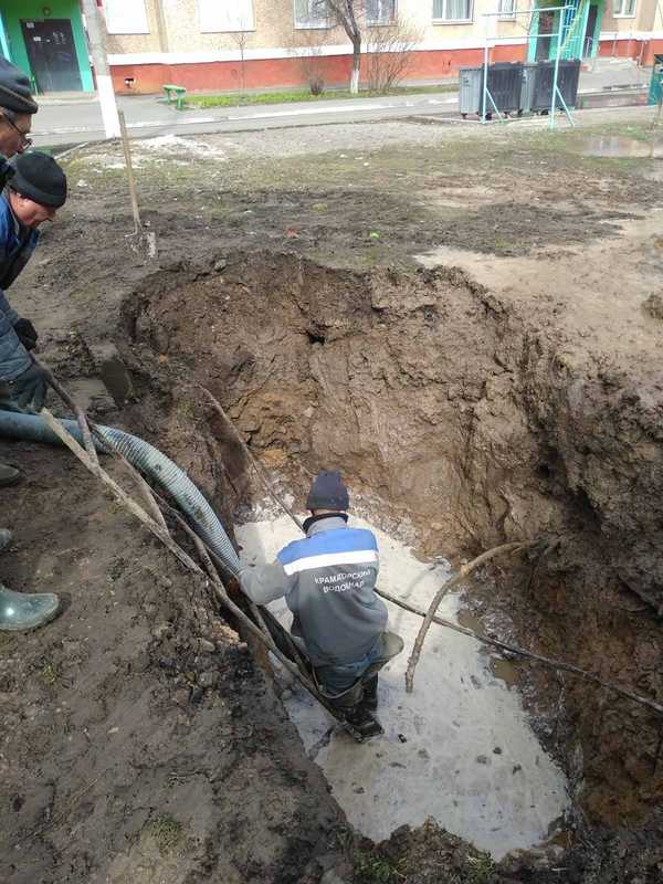 ремонт порыва сотрудники произвели без прекращения подачи водопроводно